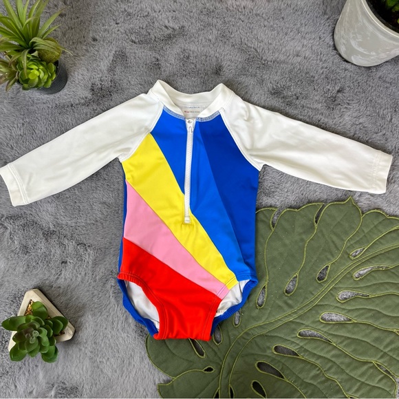 Hanna Andersson 🌈 Rainbow Baby Rash Guard Suit - 6-12 months - Picture 7 of 15